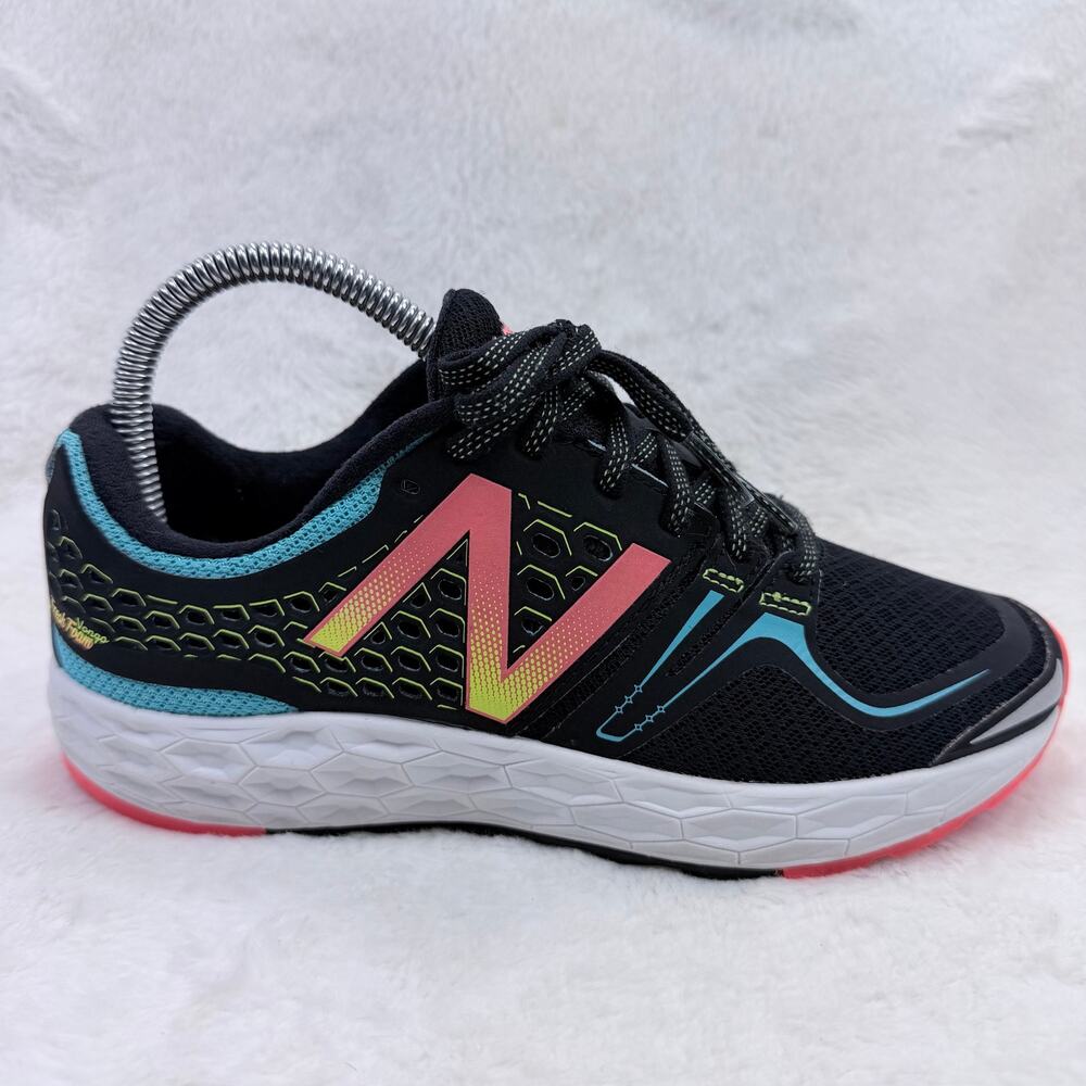 New Balance Fresh Foam Vongo Womens Running Shoes Black Pink Blue Size 6.5